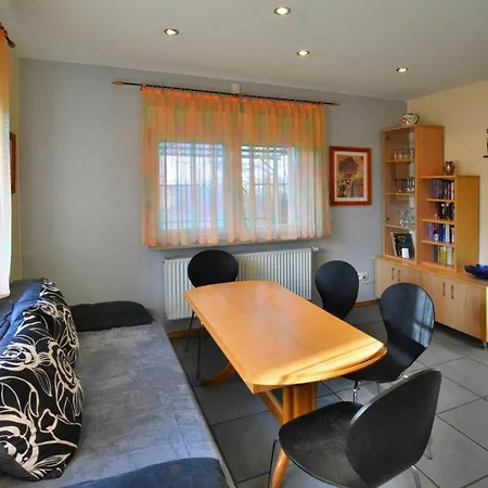 度假居 Holiday Home, Sarbinowo 萨比诺瓦