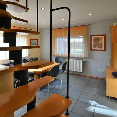 Holiday Home, Sarbinowo 度假居 *